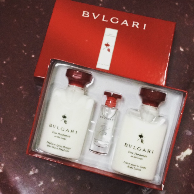 Bvlgari perfume clearance and lotion set