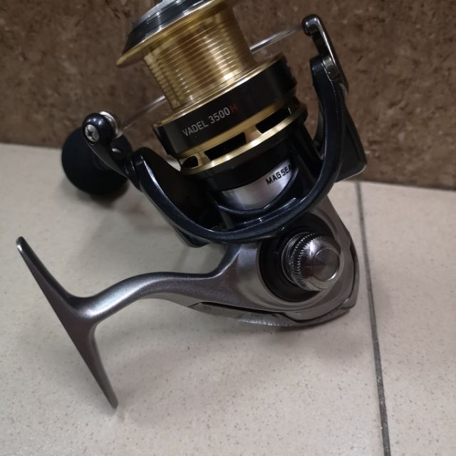 Daiwa 15 VADEL 3500 Spinning Reel