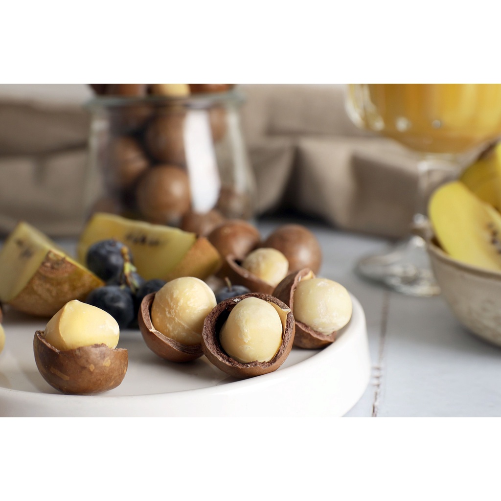 Original Flavor Shelled Macadamia Beans New Expiration Date/Vacuum Pack