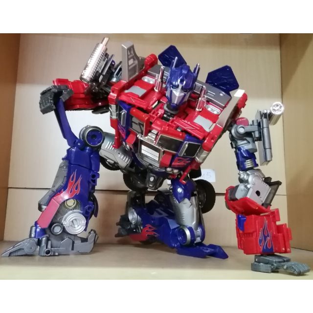 Wei jiang transformers m01 online commander optimus prime