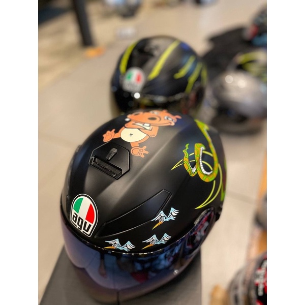 agv k5 2020 K1 S Rossi Winter Test Helmet  Motorcycle Gear the front air vents developed through racing experience and the new Aero Spoiler designed in the wind tunnel maximize performance and provide stability even at high speeds in sports riding AGV K5 S Darkstorm Helmet