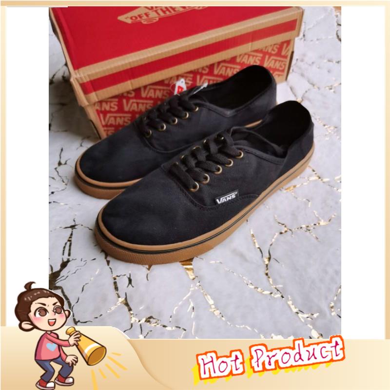 HOT ITEM HARGA RUGI CLEARANCE VANS CLASSIC GUMSOLE KASUT VANS LELAKI MURAH CASUAL SARUNG OOTD READY STOCK SHOPEE MA Shopee Malaysia