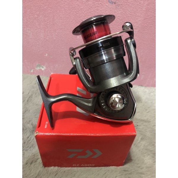 Daiwa RZ 4000 Spinning Reel