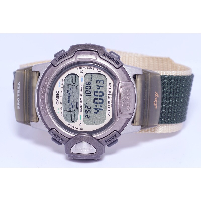 Casio pro discount trek twin sensor