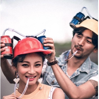 Beer And Soda Drinking Helmet Party Hat - Beer And Soda Guzzler Helmet, Fun  Party Drinking Hat, Party Gags Cap