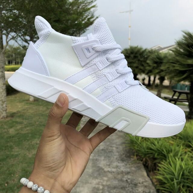 all white eqt