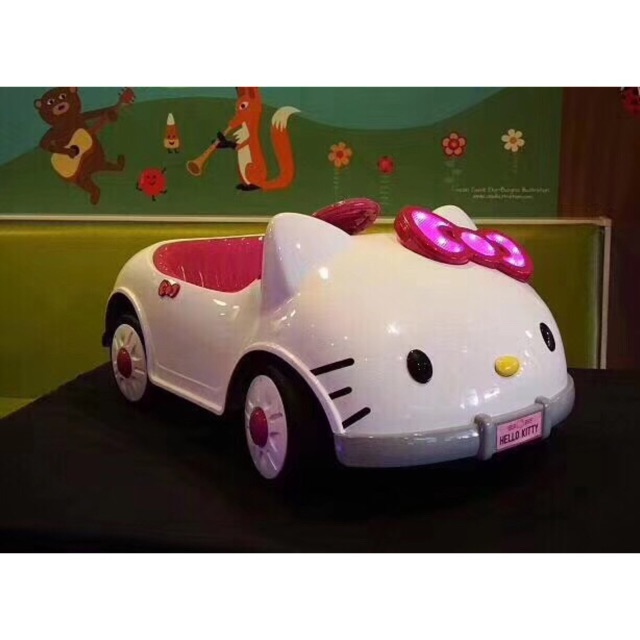 Dynacraft Hello Kitty 6V Battery Powered Ride On Car | Shopee Malaysia