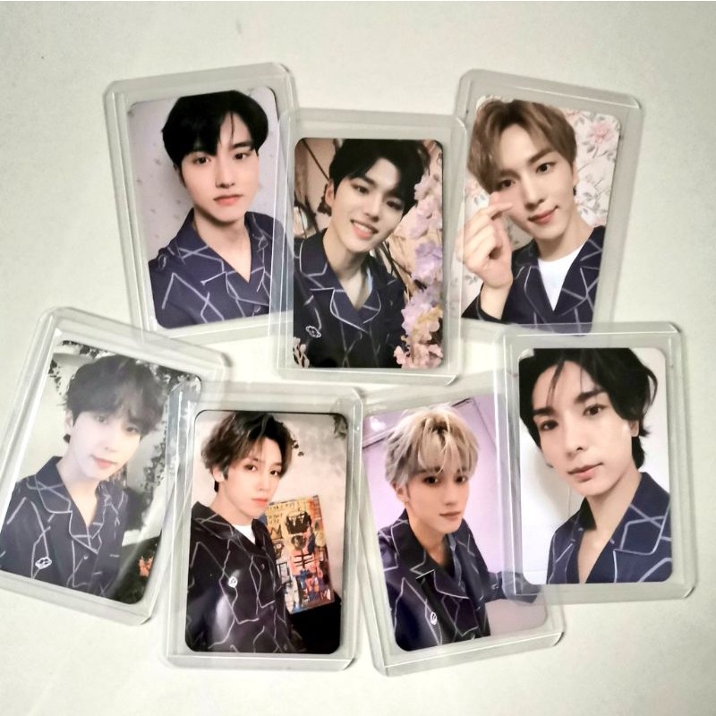 PENTAGON CHARM PAJAMA Photo COMPLETE