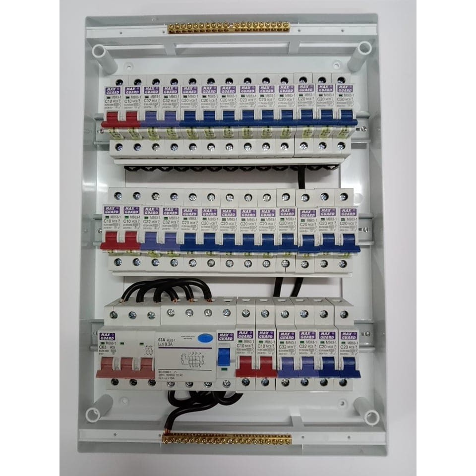 【THREE PHASE  DB BOX FULL SET 45 WAY UMS / MAXGUARD (FREE 16MM SIRIM WAYAR) MAIN SUIS ELCB MCB ELECT