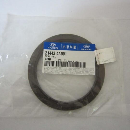 FLYWHEEL OIL SEAL (GENUINE PARTS) KIA SORENTO BL / HYUNDAI STAREX A1 ...