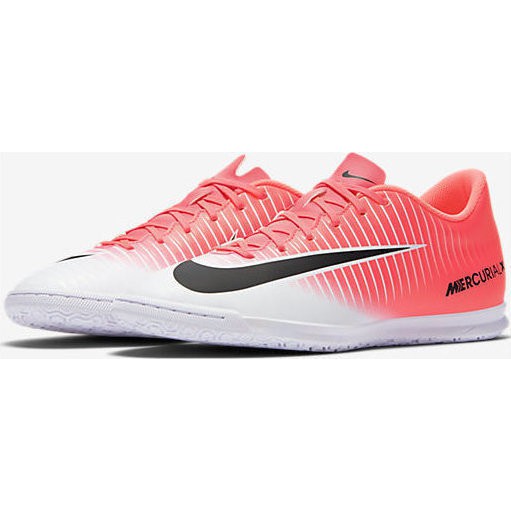 Pink discount futsal shoes