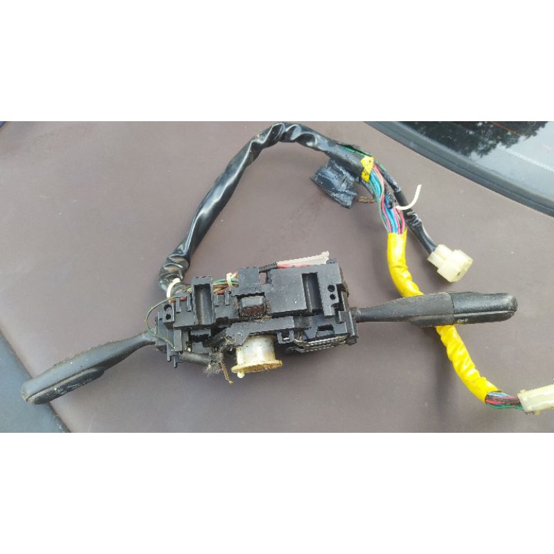 SWITCH WIPER TURN SIGNAL KANCIL PETAK 660/850 (ORIGINAL DAIHATSU