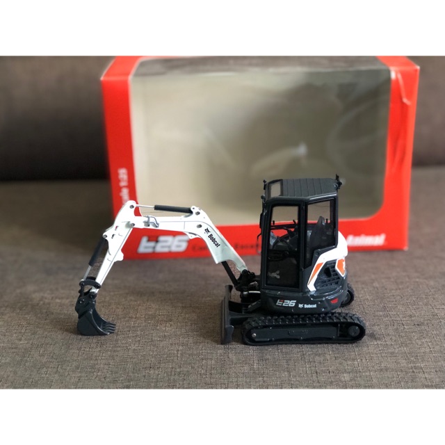 BOBCAT E26 Compact Excavator Diecast Model Scale 1/50 | Shopee Malaysia