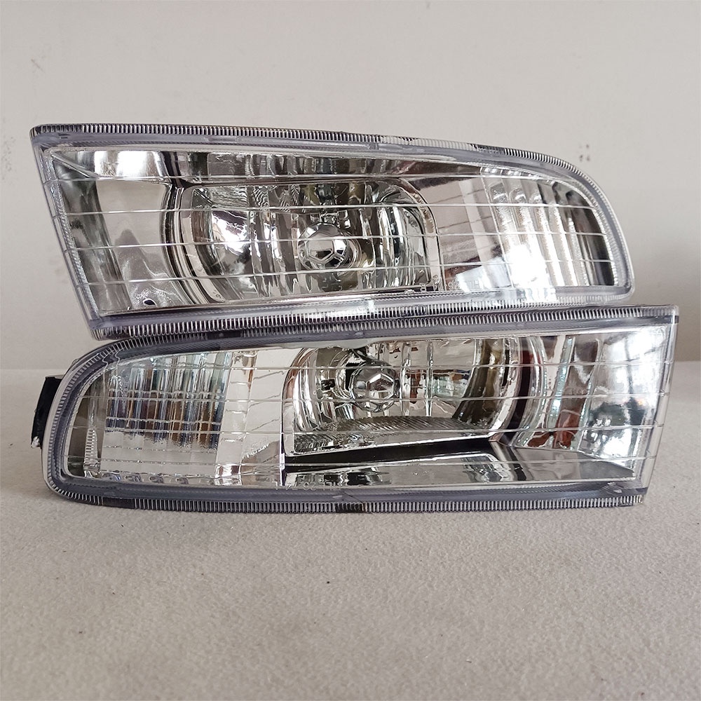 L+R Car Fog Lights Bar Light For Toyota Ipsum ACM21 Acm26 20012003