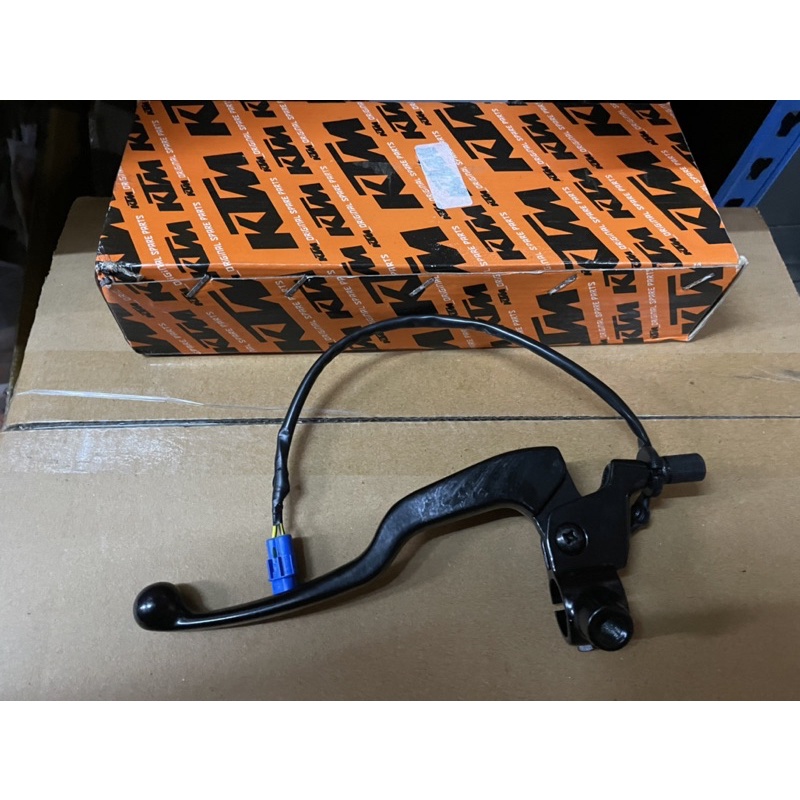CLUTCH LEVER WITH HOLDER KTM DUKE200 250 390 CLUTCH LEVER BRACKET