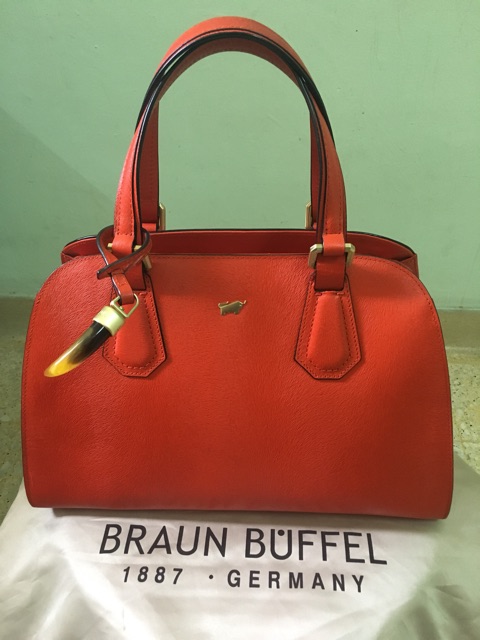 Braun Buffel Top Handle bag | Shopee Malaysia Braun Buffel Top Handle bag | Shopee Malaysia