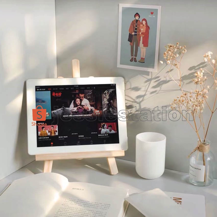 DAISO Japan / Wooden Natural Easel / Tripod / Phone Stand Deco Shopee