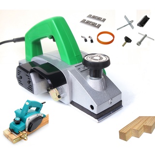 Carpenter deals planing machine