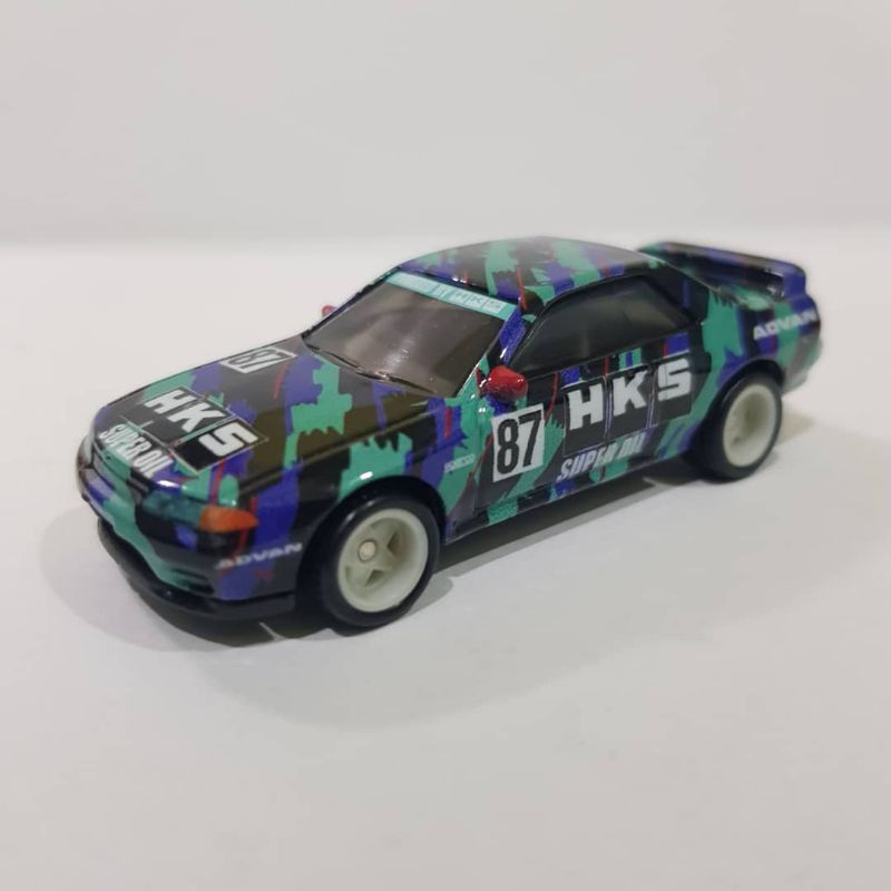 Hot Wheels Premium Car Culture Twin Pack Nissan Skyline BNR32 R32