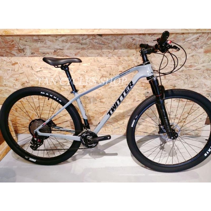 Twitter carbon mtb hot sale