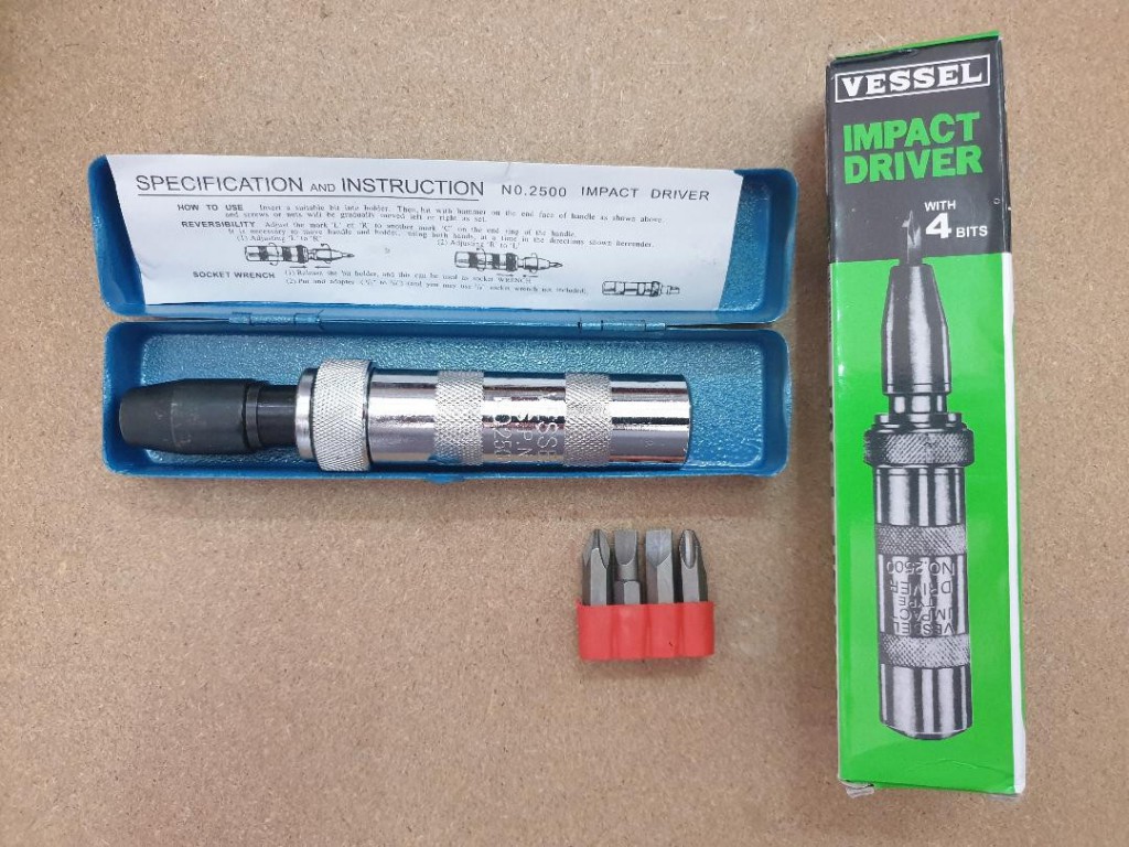 VESSEL Sinotec No.2500 Impact Driver with 4 Bits Set for Jam