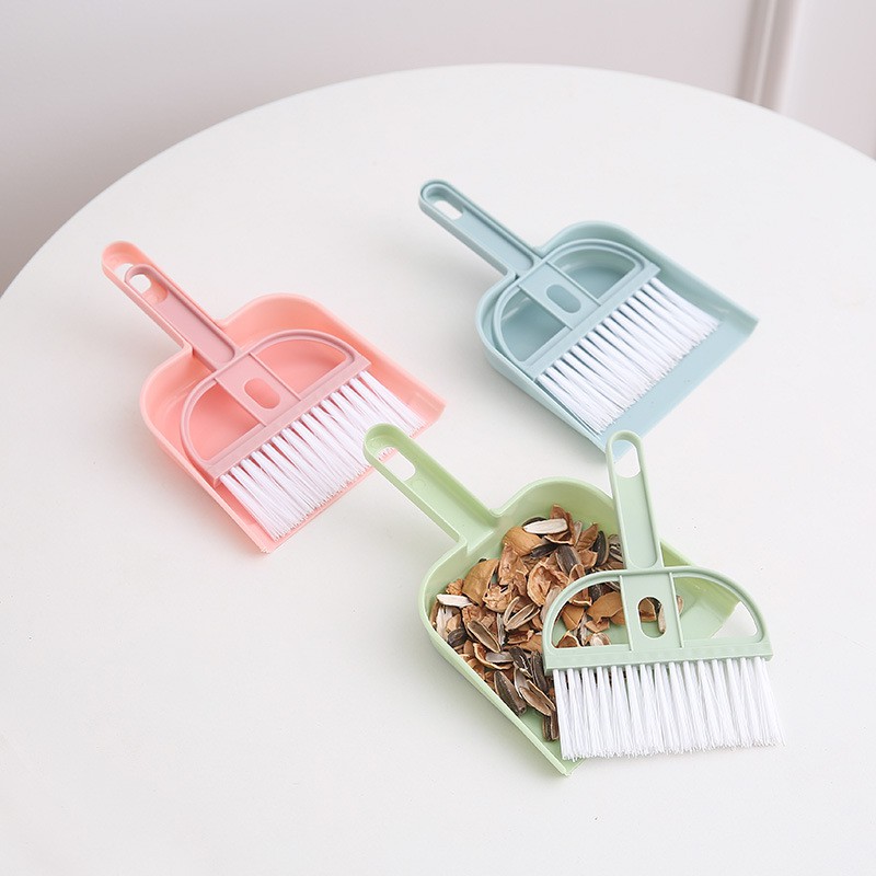 Mini Desktop Cleaning Brush Set Dusting Computer Keyboard Small Broom