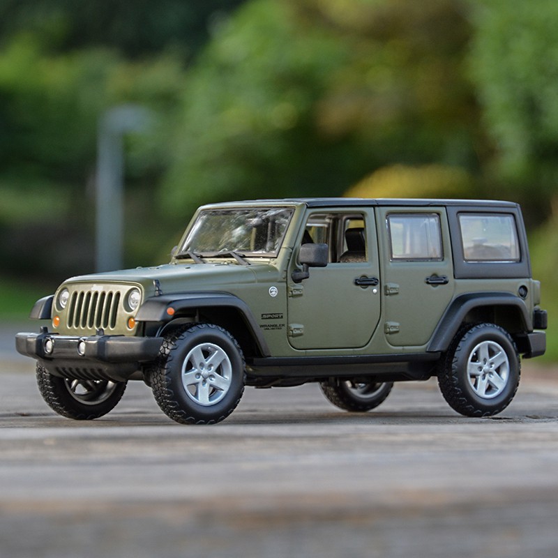 Maisto jeep best sale wrangler unlimited