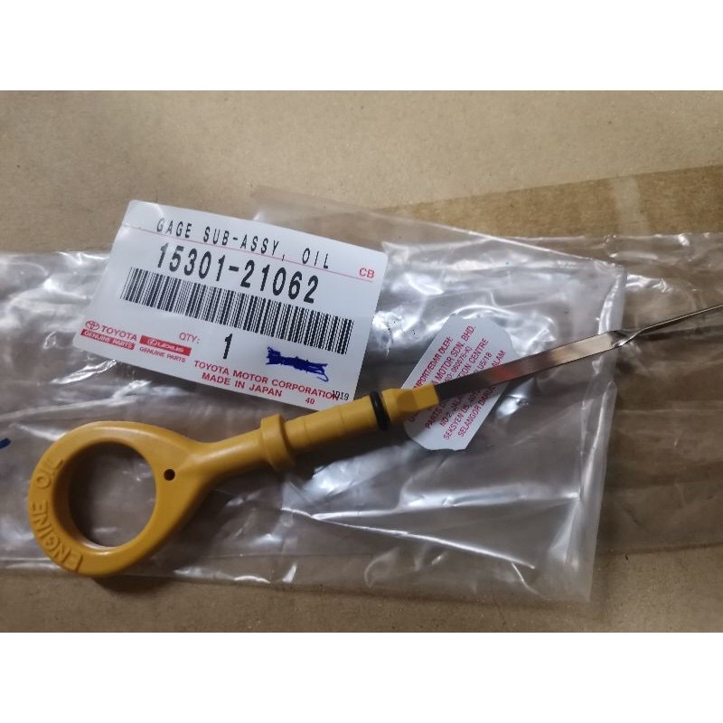 *ORIGINAL TOYOTA NCP42 VIOS 0306 ENGINE OIL LEVEL DIPSTICK/ENGIN CHECK