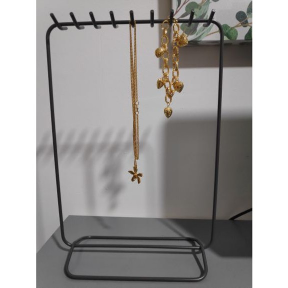 Necklace hot sale stand ikea