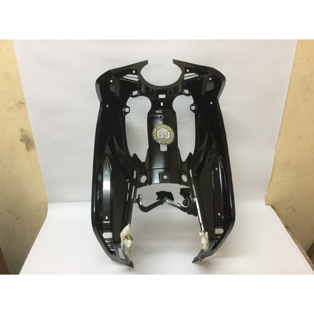 YAMAHA LC135 V1 CENTER COVER / INNER PANEL / INNER LEG SHIELD 100% HLY ...