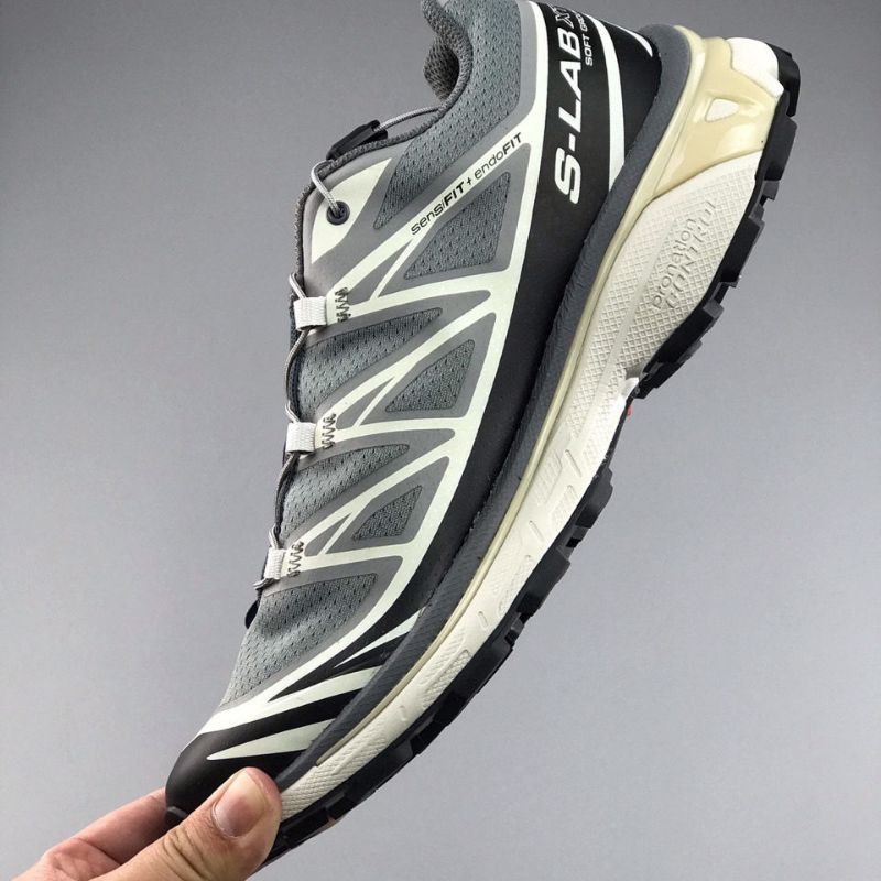 Salomon shoes for on sale pronation