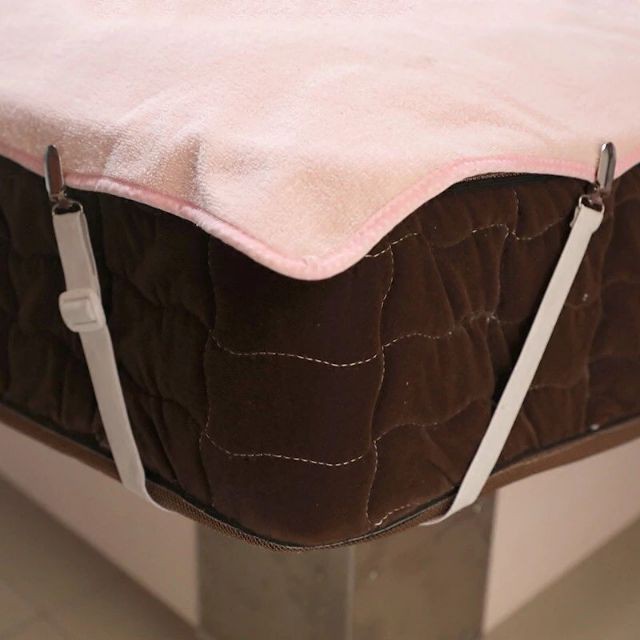 Antitranslate Bed Sheet (Set 4 Convenient, Multifunction bed sheet