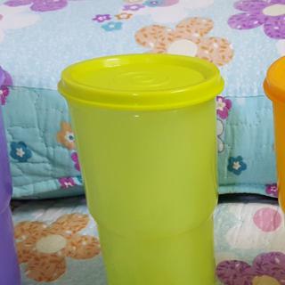 New Tupperware Tabletop Stacking Tumbler 12oz / 350ml Set of 4 in Dark Plum