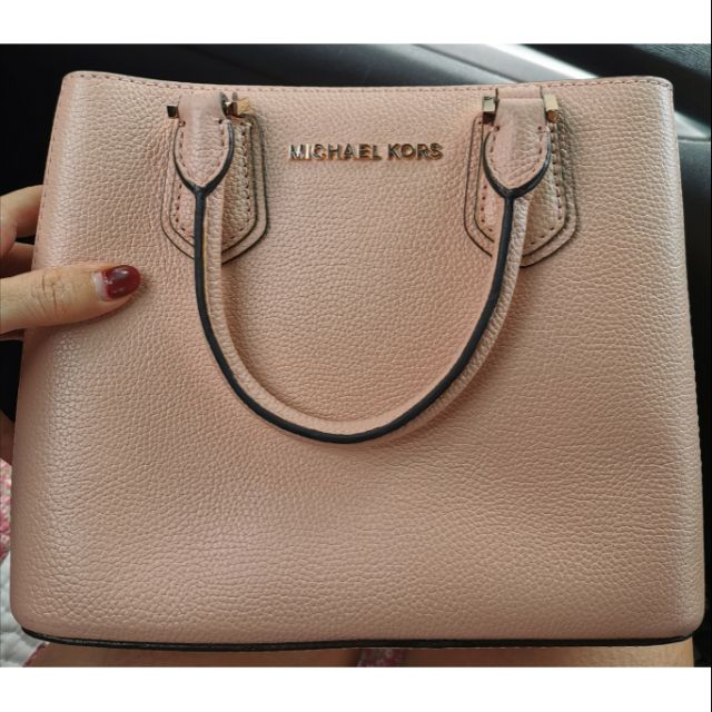 Michael kors adele discount messenger