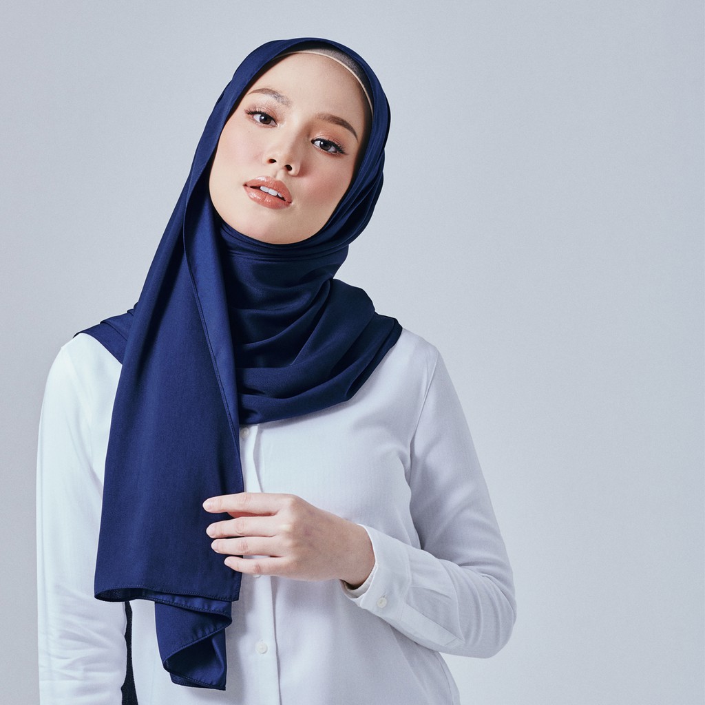 Navy Blue Hijab Shawl 7547L 