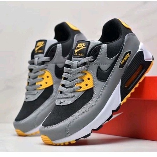 Nike air max 90 preto 2024 e amarelo