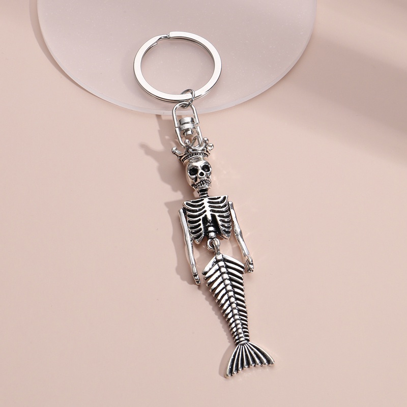 Crown Skeleton Skull Keychain Halloween Gifts | Shopee Malaysia