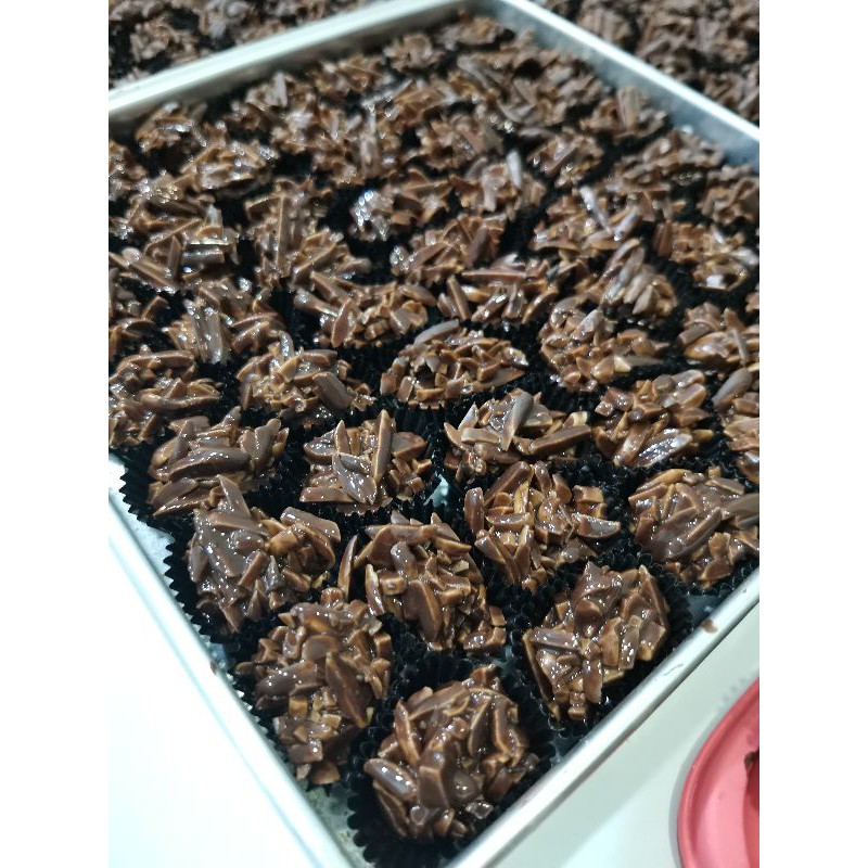 Almond Cluster Crunchy Chocolate Cookies Biskut Raya Badam Ranggup