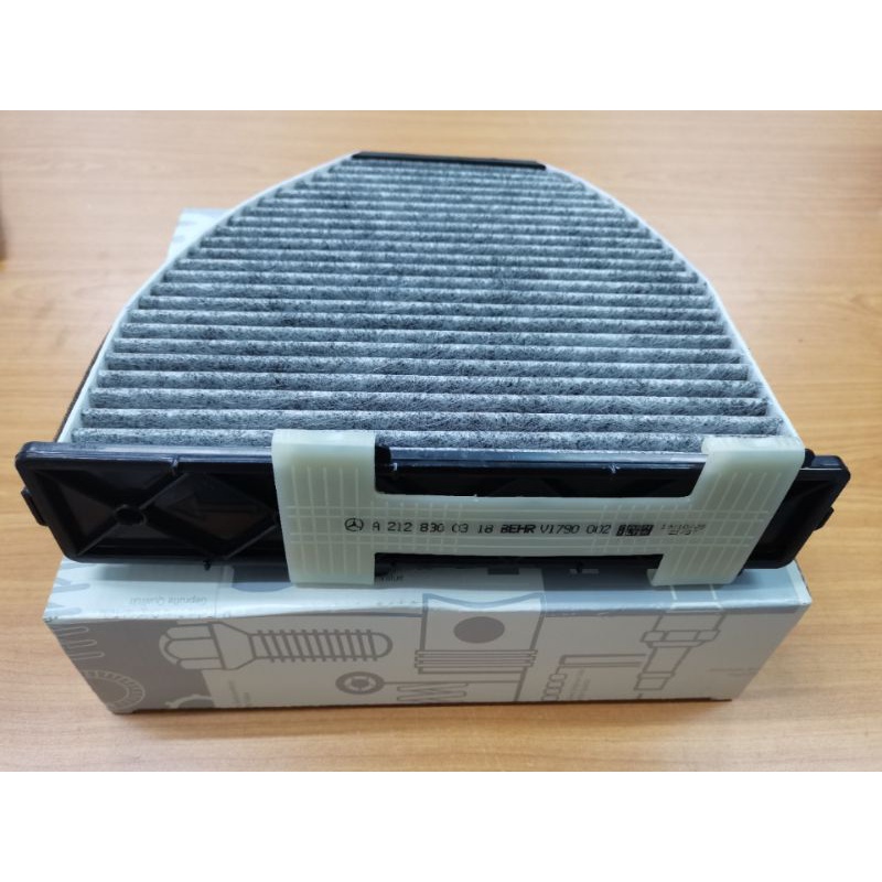 Cabin Air Filter Carbon Mercedes W204/W212 OE No 2128300318 Shopee