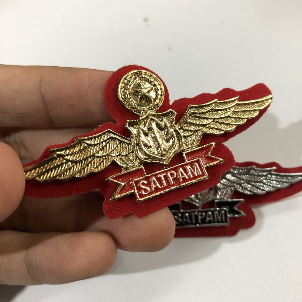 Gold Cast Security Guard Wing - Gold Security Guard Wing | Shopee Malaysia