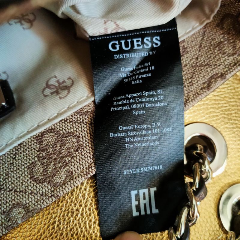 GUESS LOGO CITY SMALL CROSSBODY