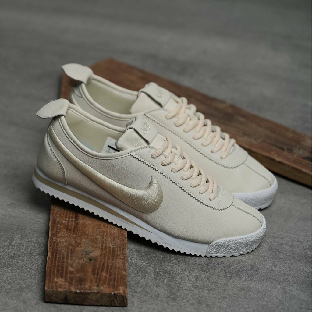 Nike cortez 72 sl best sale