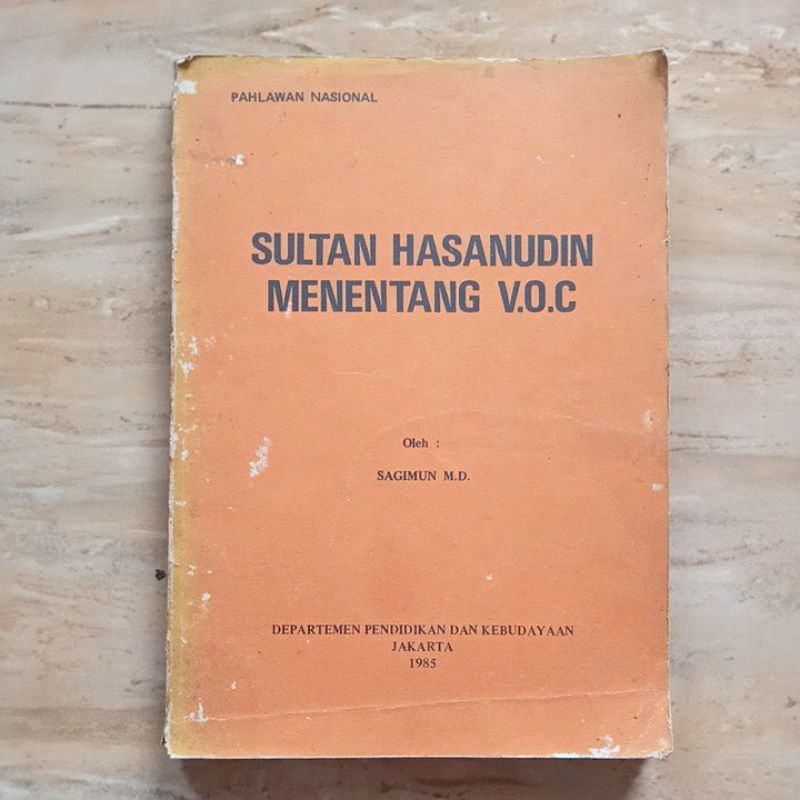 Sultan Hasanuddin Resists VOC - Sagimun MD | Shopee Malaysia