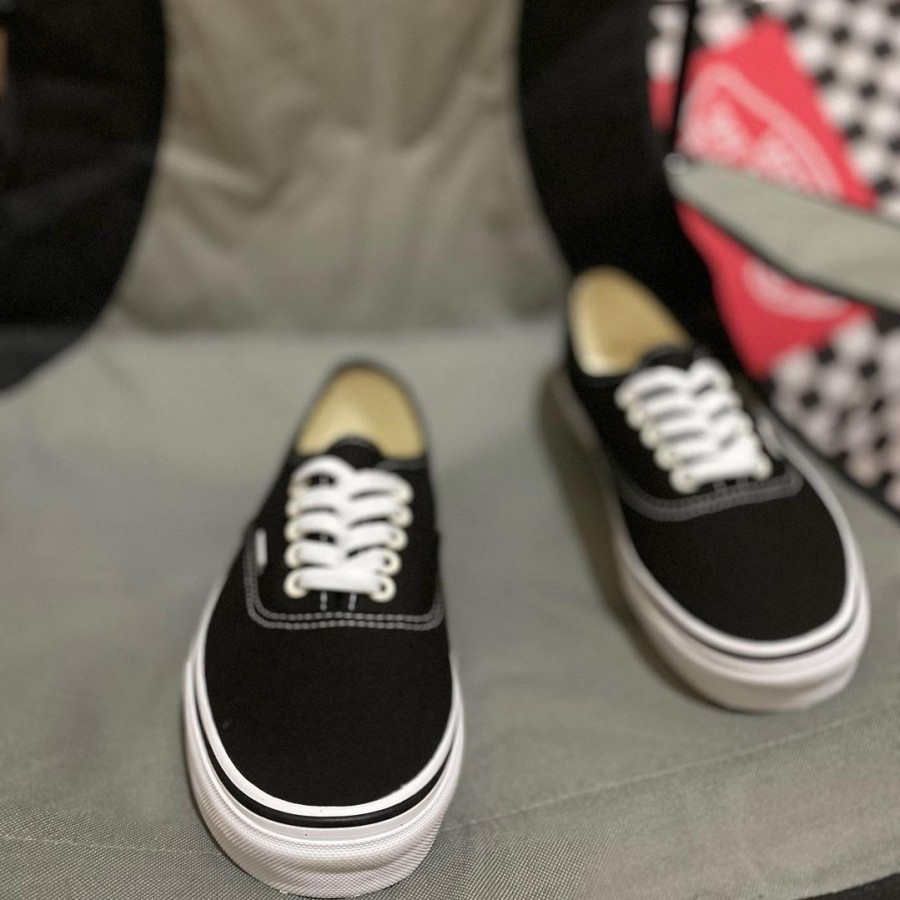 Vans Era Classic Black White Original / Vans Era Shoes | Shopee Malaysia