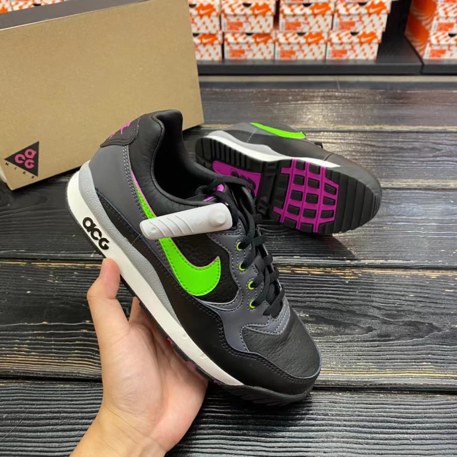 100 Original Nike Air Wildwood ACG Black Electric Green AO3116 002 Shopee Malaysia