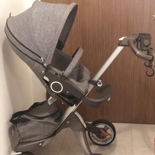 Stokke v4 store black melange