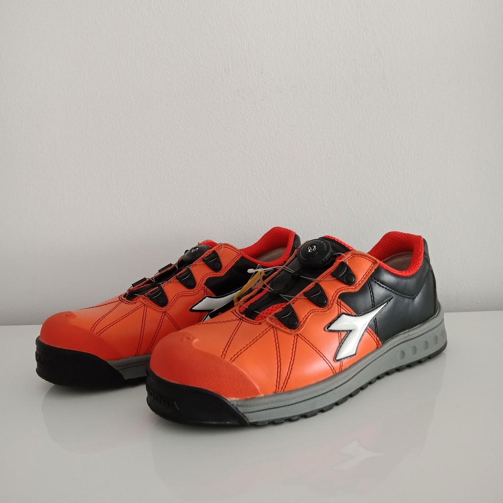 Safety deals shoes diadora