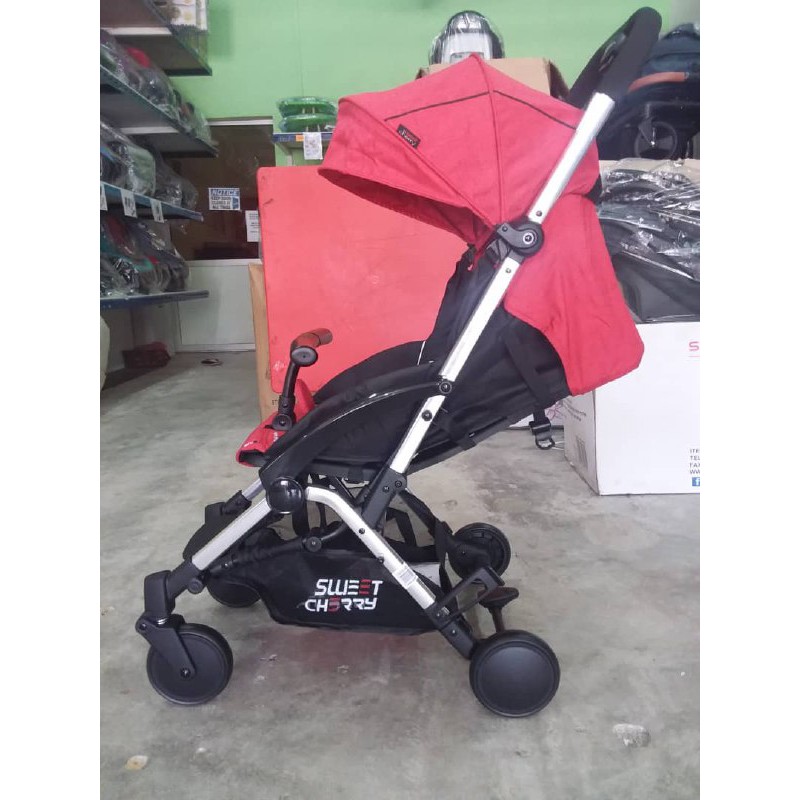 A8 hybrid compact stroller clearance