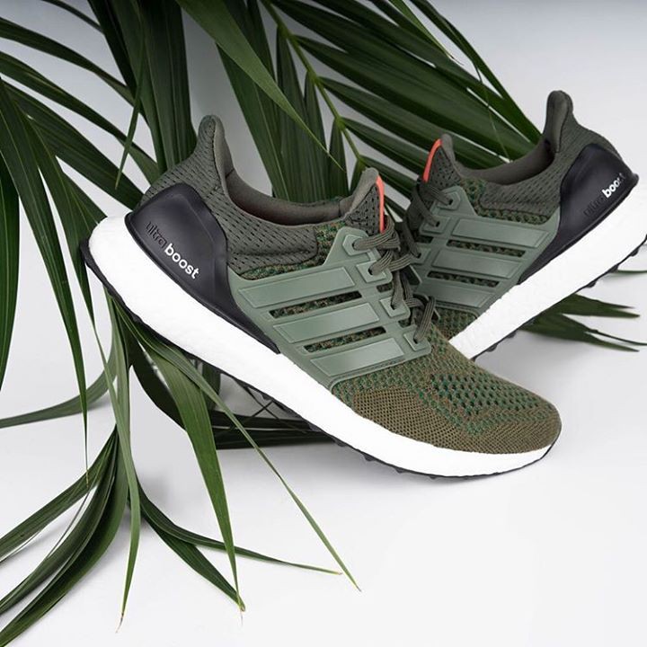 Adidas ultra boost outlet fotos joggers