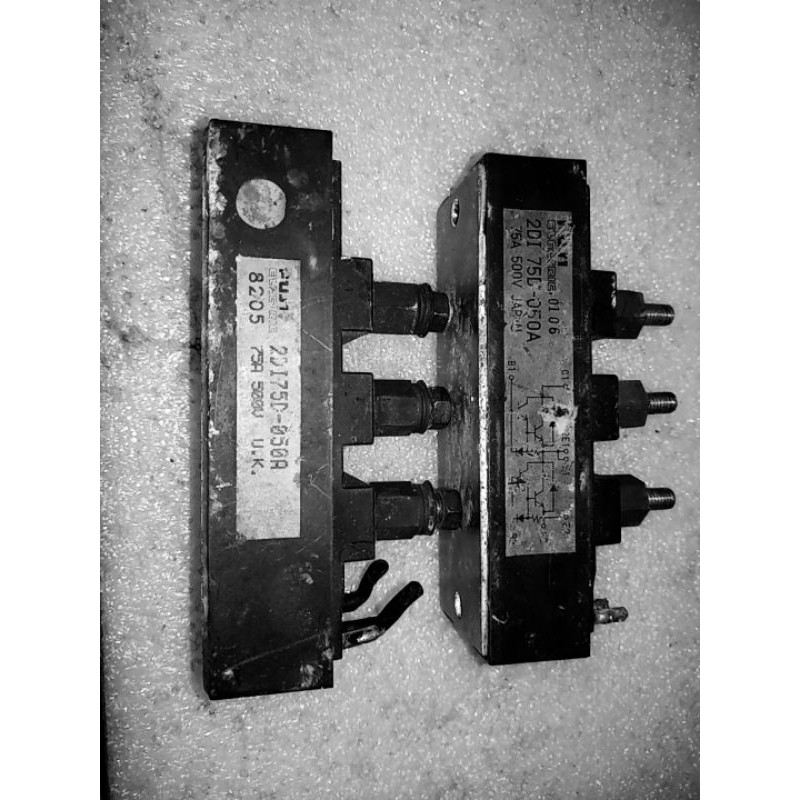 1PZ Nuovo Modulo FUJI 2DI75D-050A 2DI75D050A Garanzia Qualità 100